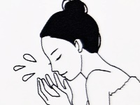 ぬるま湯でよく洗い流す